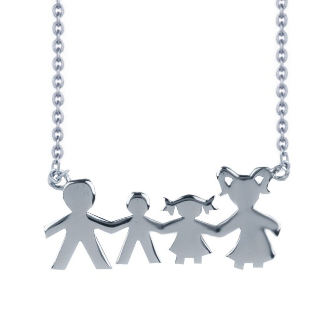 Κολιέ “Οικογένεια" σε ασήμι 925 με ένα αγοράκι και ένα κοριτσάκι. Από την σειρά των κολιέ "Οικογένεια" σε επιπλατινωμένο ασήμι 925