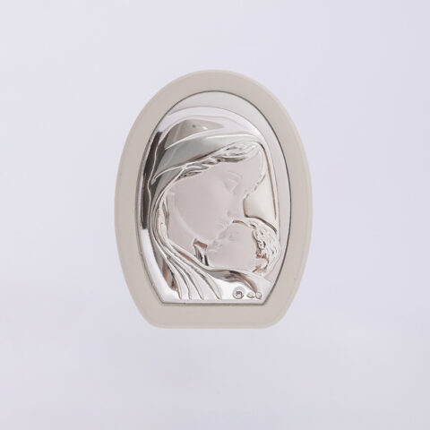 Ασημένια εικόνα της Παναγίας με τον Χριστό σε λευκό, οβάλ πλαίσιο