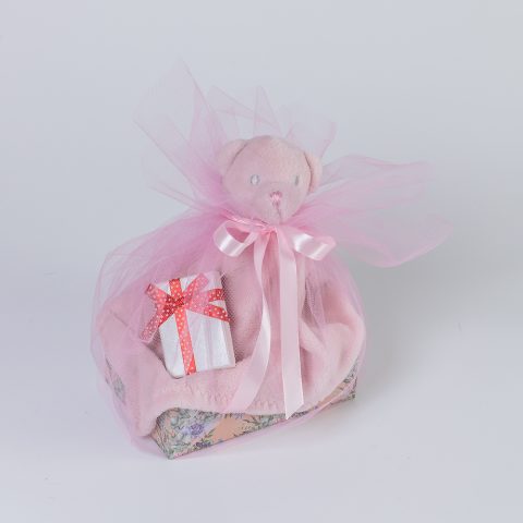 Δωροσύνθεση 45, σε ροζ χρώμα