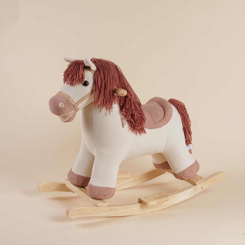 Ξύλινο κουνιστό αλογάκι, Ginger