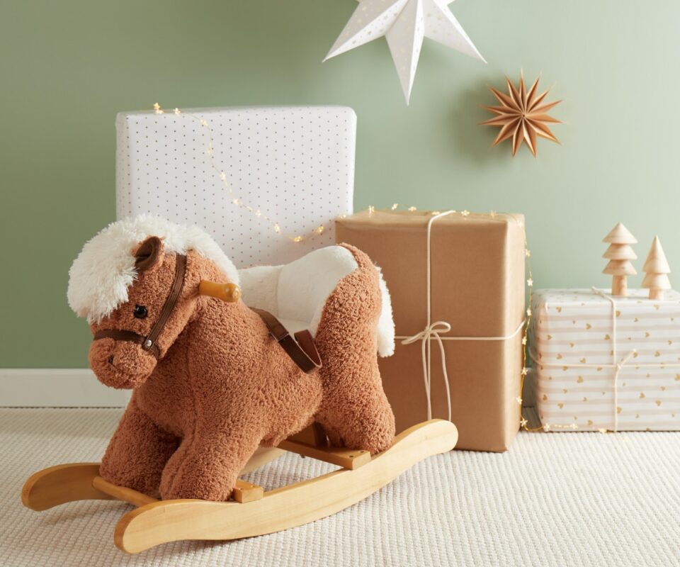 Κουνιστό λούτρινο αλογάκι με κάθισμα - Image 5