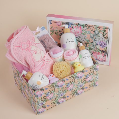 Δωροσύνθεση 100, σε ροζ χρώμα