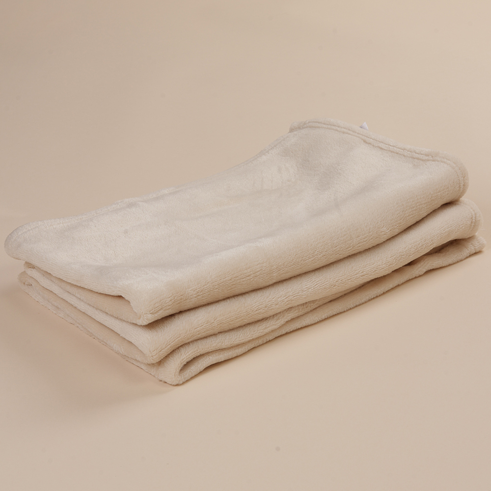 Κουβέρτα αγκαλιάς μωρού coral fleece σε μπεζ χρώμα