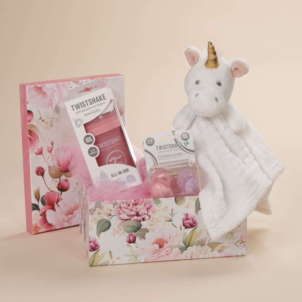 Ροζ σετ δώρου γέννησης κορίτσι με μπιμπερό anti-colic και πιπίλες Twistshake 0-6 μηνών, πανάκι παρηγοριάς και οικολογικό κουτί Babyline.